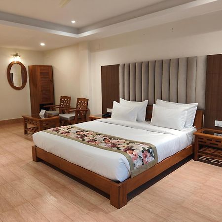 Mount Polaris Suites & Spa Калимпонг Екстериор снимка