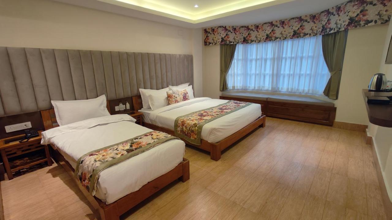 Mount Polaris Suites & Spa Калимпонг Екстериор снимка