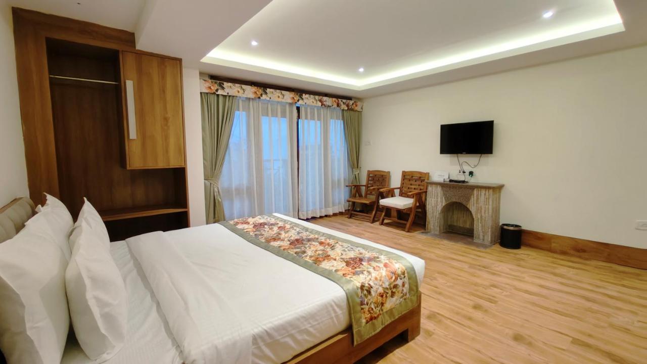 Mount Polaris Suites & Spa Калимпонг Екстериор снимка