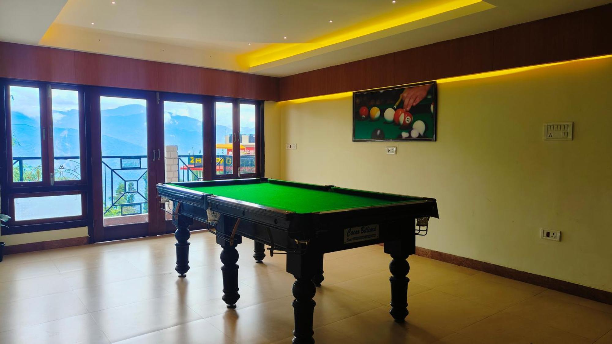 Mount Polaris Suites & Spa Калимпонг Екстериор снимка