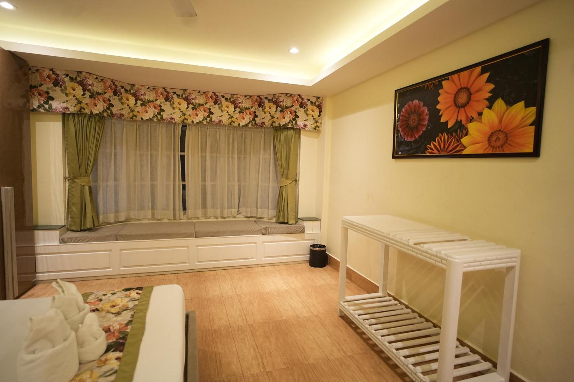 Mount Polaris Suites & Spa Калимпонг Екстериор снимка